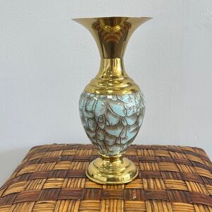 Elegant Gold and Cream Vase